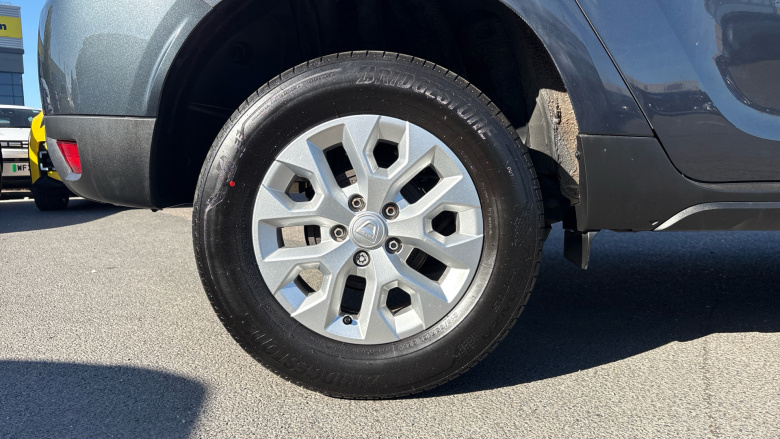 Dacia Duster 1.0 TCe 100 Comfort 5dr Bi Fuel Estate